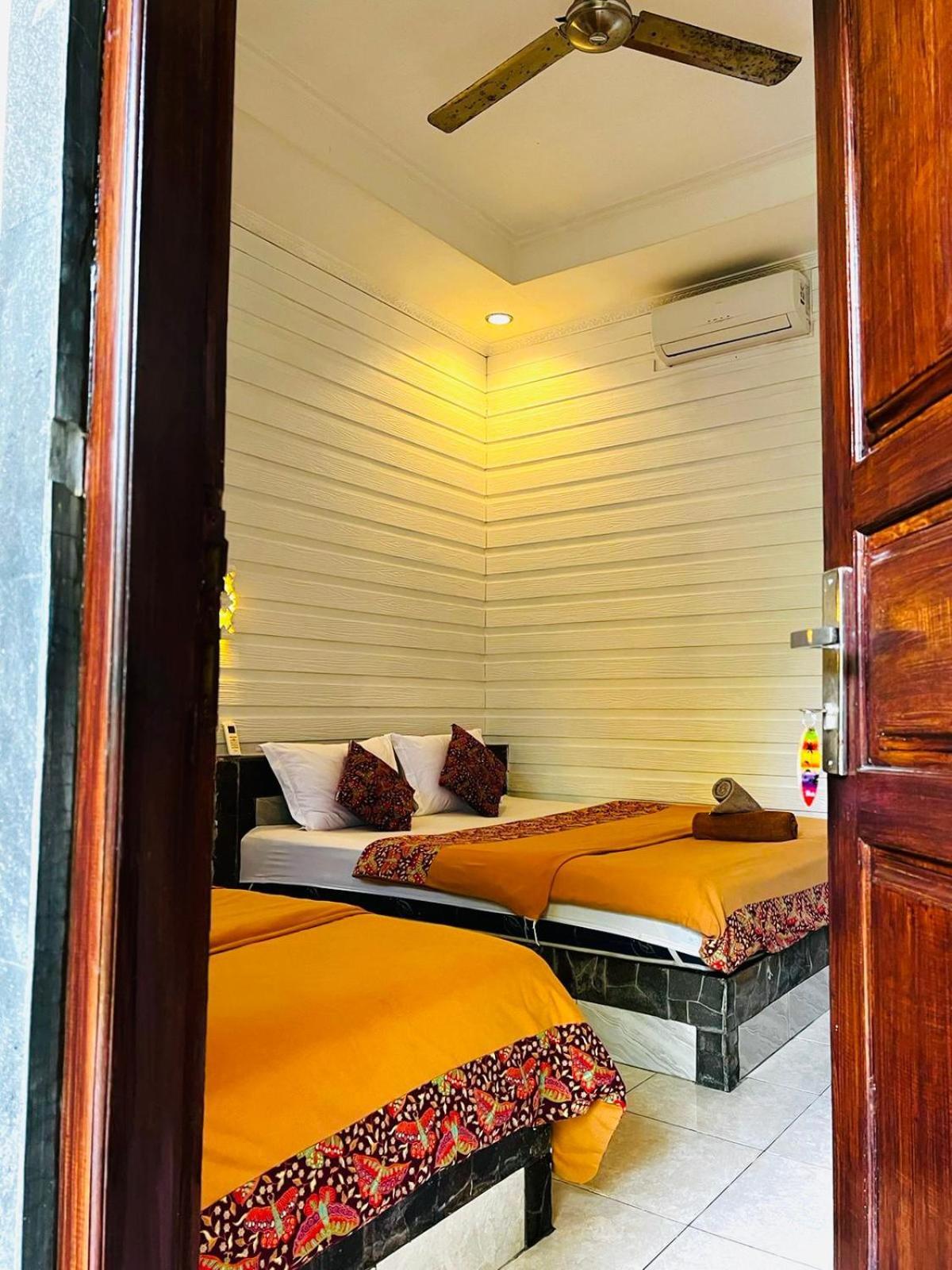 Tarci Bungalows Lembongan Нуса-Лембонган Екстер'єр фото