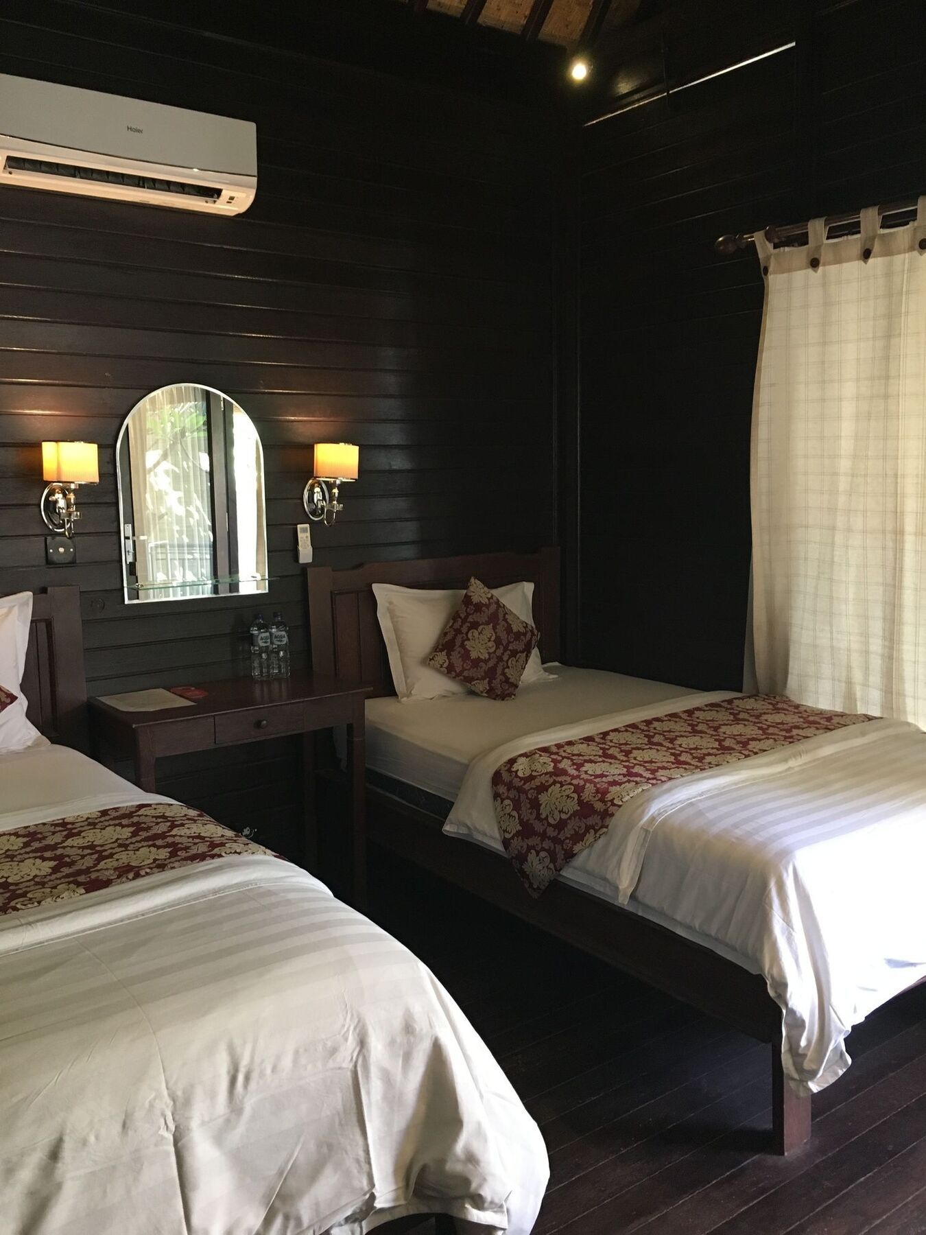 Tarci Bungalows Lembongan Нуса-Лембонган Екстер'єр фото